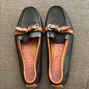 COACH Jillian Loafers Shoes Leather Silver Buckle Women 8 1/2 M Cushion Insole